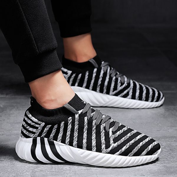 

Men Socks Shoes Slip On Soft Flywire Running Shoes Male Sport Shockproof Shoes Autumn Boots Round head Sneakers Gym Zebra Stripe Shoe Black