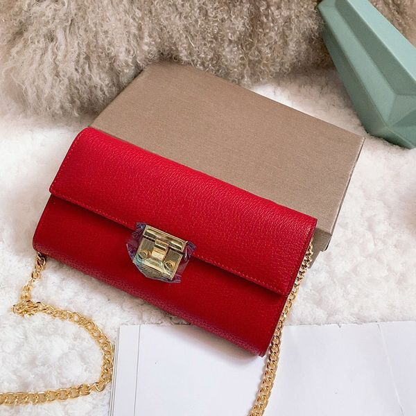 

Роскошные классические Женские сумки конструктора моды из натуральной кожи Сумка цепи Crossbody Мини Клубничный плечо сумка кошелек тотализатор 20см