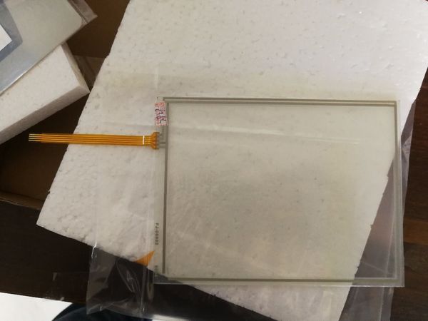 

новый и оригинальный сенсорный экран tpu3-dsqc679 3hac028357-001