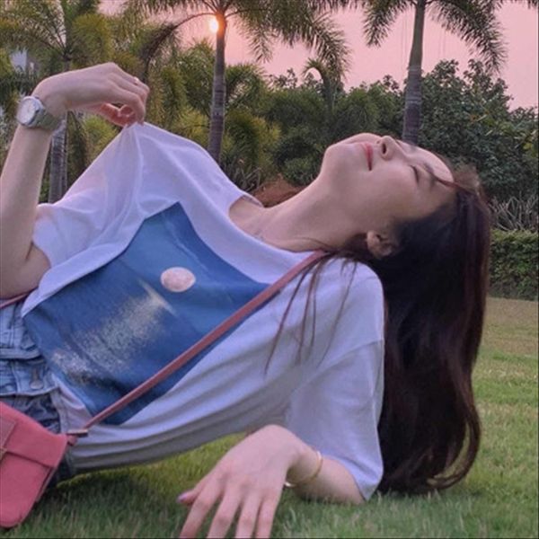 

2020 short-sleeved t-shirt women's oil painting pullover loose oil painting printing round collar pullover t-shirt top, White