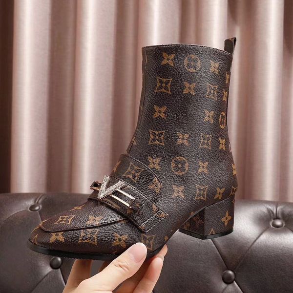 

with box sneaker casual shoes trainers fashion sports shoes trainers shoes for woman dhl by bag07 l2203