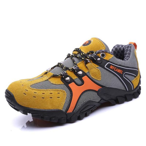 

outdoor men's trekking boots four seasons camping trekking safty shoes outdoor tourism hunting sneakers shoesmen's trekki