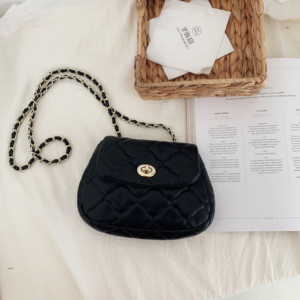 

korean version of the summer new rhombic chain cloud bag fashion casual wild single shoulder diagonal bag female