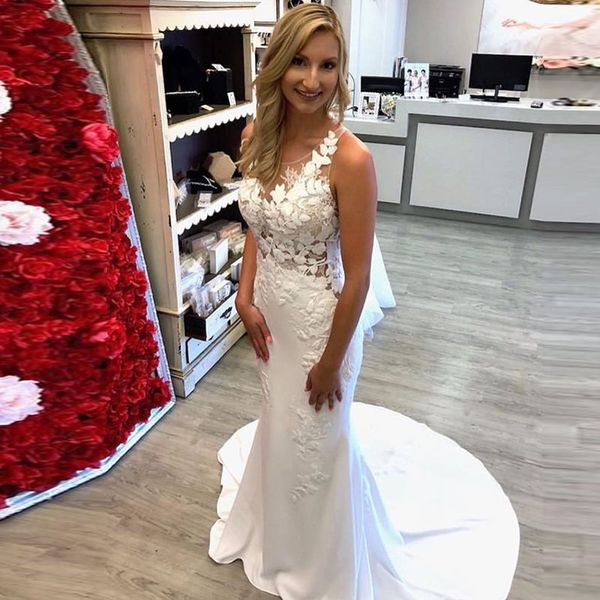 

иллюзия русалка свадебные платья scoop neck рукавов аппликации невесты платья крытые кнопки размах платье венчания поезда, White