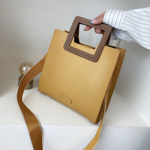 

new versatile web celebrity women's handbag, designer fashion classic shoulder bag, the trend of luxury large capacity women's bag