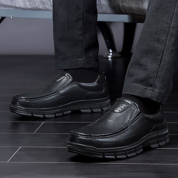 

men casual shoes handmade men genuine leather shoes skid-proof classical moccasins for male business casual big size 47, Black
