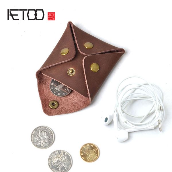 

aetoo original crazy horse square square retro mini coin headset coin bundle, Red;black
