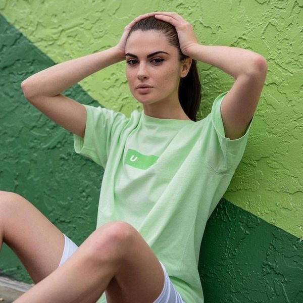 

коробки дизайнерские мужские рубашки т log0 всех лет цвет футболки высокая улица хип-хоп высокое качество мода женские шорты купить рукава h, White;black