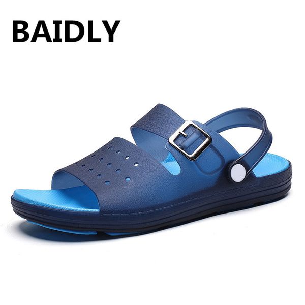 

summer water shoes men breathable aqua shoes upstream man beach sandals diving swimming sneakers tenis masculino