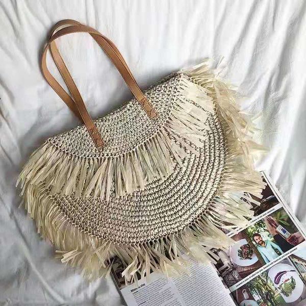 

new semi-circular fringe one shoulder straw woven bag woven bag beach fashion women