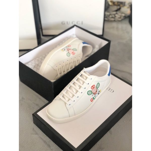 

2020 new st couple sports casual shoes luxury design daily casual sneakers