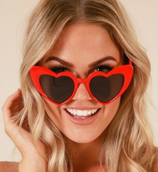 

2018 ladies heart shaped sunglasses love heart sunglasses women cat eye vintage brand designer female shades lady sunnies, White;black