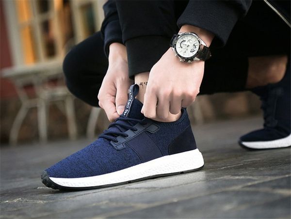 Alta qualità 2020 uomo casual linea di volo a maglia scarpe da tavola tendenza fascia elastica sport traspirante antiscivolo resistente all'usura scarpe da uomo selvaggio