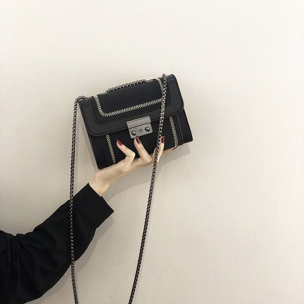 

bag female 2020 new super fire net red female bag foreign style fashion wild chain shoulder messenger