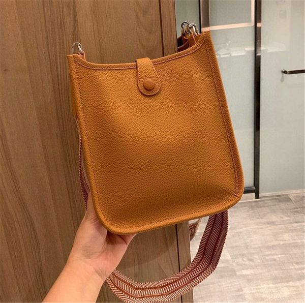 

women fashion designer shoulder bag cross body leather textured #cfy2003113
