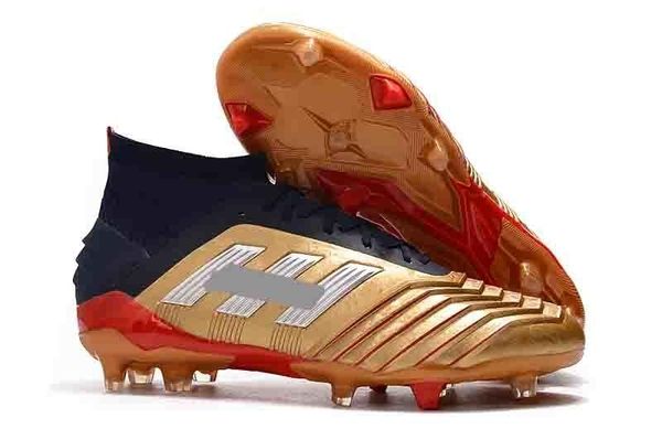 gold bottom soccer cleats