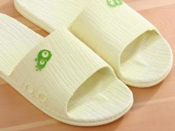 

designer-en slippers. wear-resistant. skid-resistant. beach. l. indoor. shower room. casual shoes. scuffs. w1848., Black