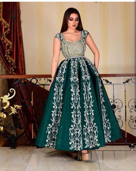 

arabian design juliet neck sweetheart sleeveless ball gown ankle length lace prom dresses, White;black