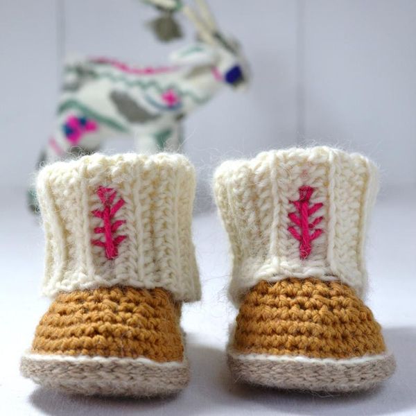 

crochet baby bootie shoes, sneaker model number zkl0012