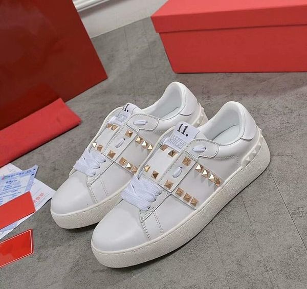 

2020 new multicolor camouflage studs chaussette genuine leather shoes rock runner shoes studded flat shoe back to school shoes, Black