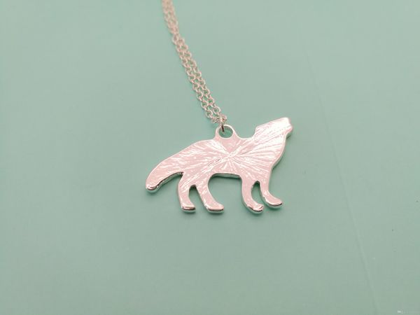 

10pcs- n143 outline silhouette totem howling wolf necklace norse vikings teen wolf necklaces for original animal dog jewelry, Silver