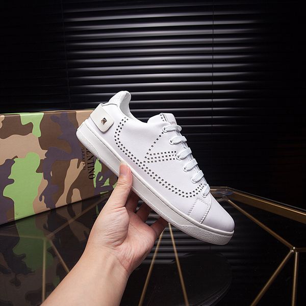 

new 2020 fashion men's basketball tennis shoes luxury leather high-quality coach sneakers printed men's racing shoes, Black