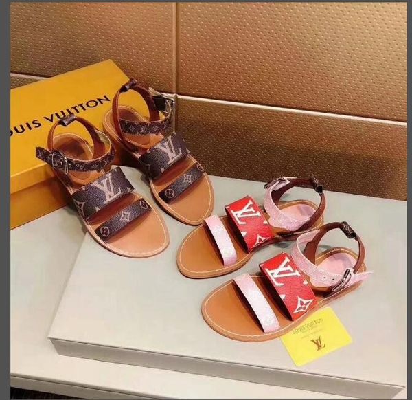 

uyttthjmen women slippers red bottoms luxury designer spikes ladies beach slipper tide male home slippers non-slip leather mens casual shoes, Black