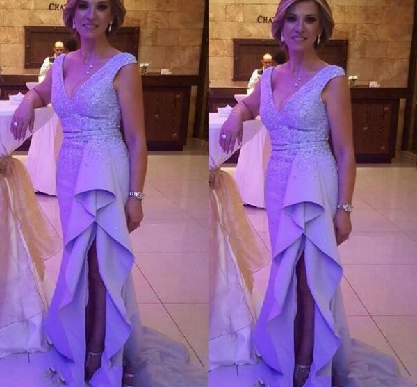 

Sexy V Neck Mother Of Bride Dresses Sleeves Sweep Train Splits Ruffles Beaded Satin Evening Dresses Formal Mother Dresses Z101
