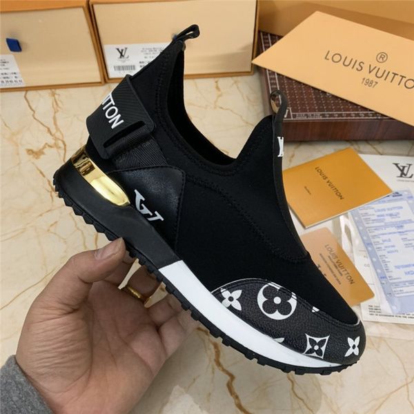 

2020 new fq4 high-quality men's and women's casual sports shoes leather shoes couple models, fashionable wild flat shoes, box numb