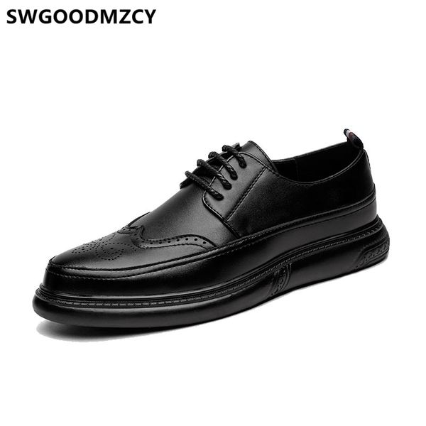 

dress shoes men classic brogue shoes men office patent leather italian brand formal leather for coiffeur buty meskie, Black