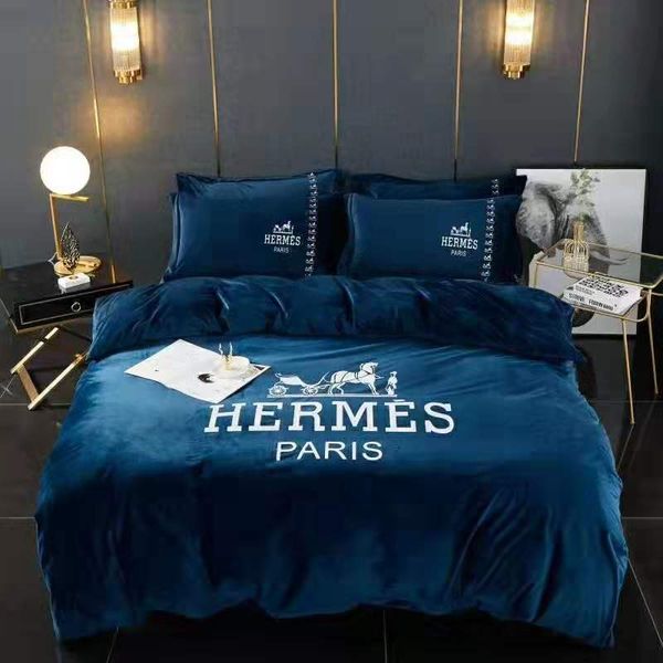 

Branded letter print warm cotton bedding et de igner new hou ehold bedroom 100 cotton home bedding comforter 200 230cm