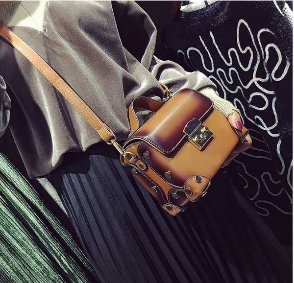 

vintage exquisite women leather box bag casual shoulder crossbody commuter bags ladies elegant trendy handbag bolsa df555