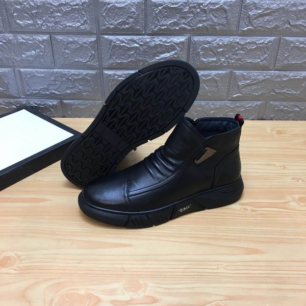 

new men's casual shoes for autumn and winter,snow boots, warm shoes,classic stylish outdoor work shoes, Black