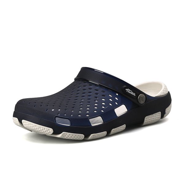 

2020 fashion new summer beach sandals man hollow slippers outdoor men jelly mesh lighted casual croc shoes y200702, Black