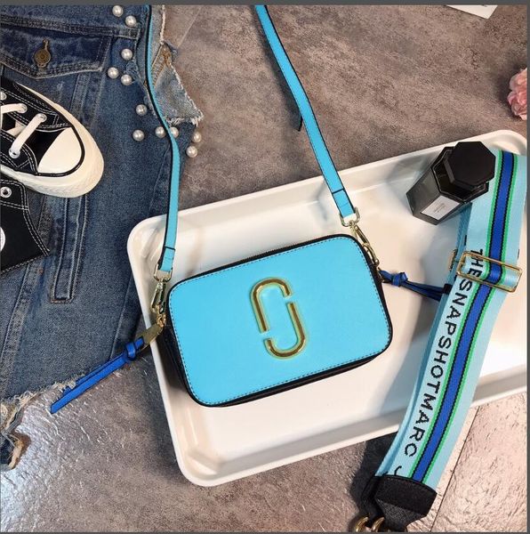 

2020 high-quality new designer classic female fashion wild leather handbag shoulder bag messenger bag backpack wallet