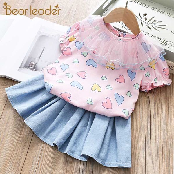 

bear leader kids girl clothes sets new summer kid lovely heart pattern baby clothing toddler nesh t-shirt and skirt suits, White