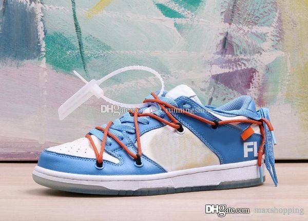 

futura x sb dunk low running shoes mca unitversity blue white women mens designer sneakers skate trainers des chaussures