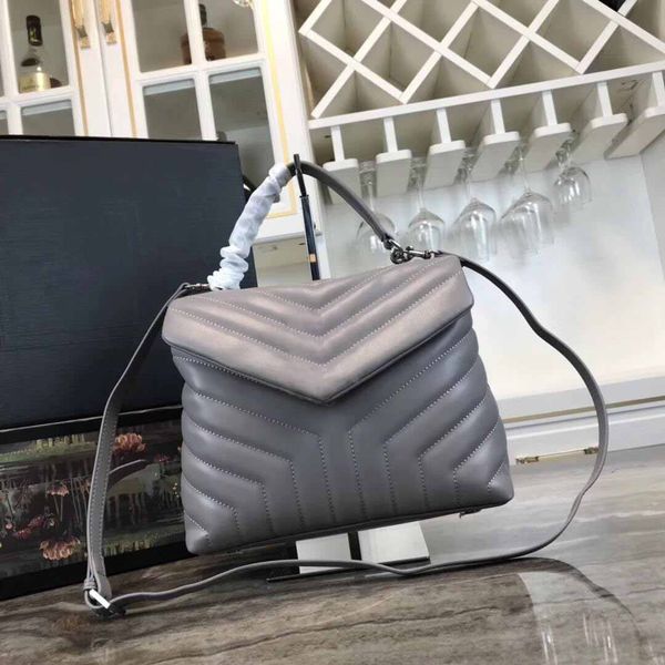 

fashion v shape flap bag lambskin shoulder bag designer handbags guneine leather style strap crossbody small purse bag 26cm