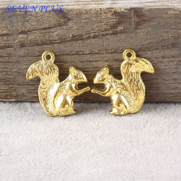 

20 pieces/lot 21mm*18mm gold color animal charms cute squirrel charms for jewelry making jewelry making wholesale, Bronze;silver