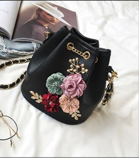 

2020 handmade flowers bucket bags mini shoulder bags with chain drawstring small cross body pearl leaves decals