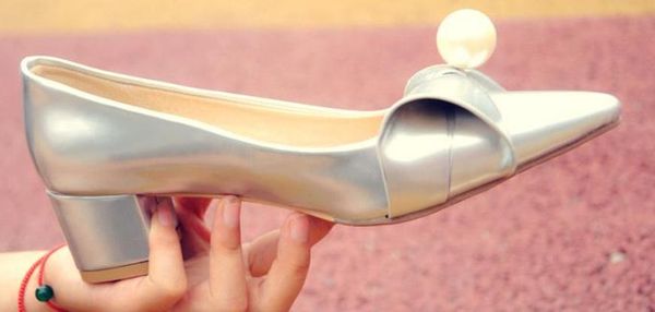 

2019 women's shoes in spring and autumn with new style middle heel coarse heel pointed end bowknot @8006, Black