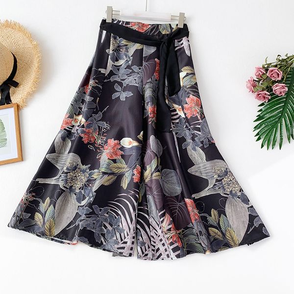 

will horn culotte woman 2019 seven part pantskirt printing broad-legged trousers, thin and wide-legged bigfoot pants, Black;white
