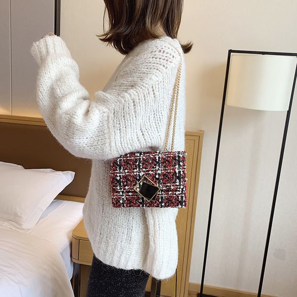 

new super fire woolen small square bag 2019 autumn and winter chain shoulder bag fashion wild messenger shoulder