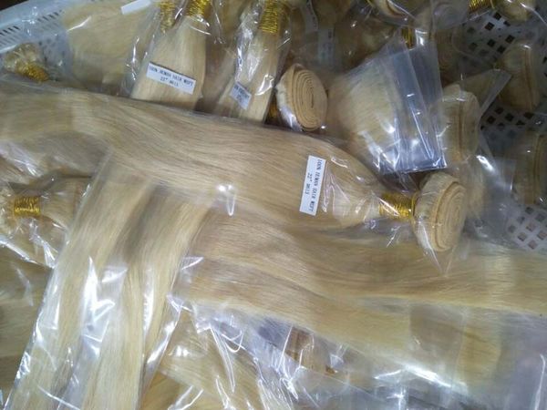 Tecelagem Brasileira de Cabelo Liso de malha dupla 50g pc 613 6pc um lote de cor loira russa pode ser tingida extensões de Cabelo Humano Remy