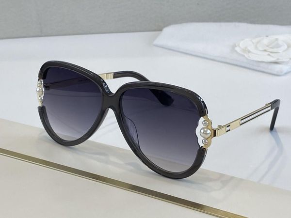 

4308 classic for men women popular designer sunglasses fashion summer style men sunglasses uv400 eyewear come with case, White;black