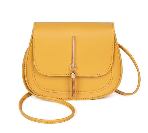 

2020 designer handbags new tassel small round bag ladies crossbody female saddle bag