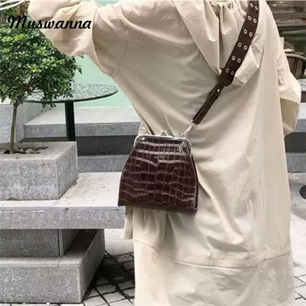

vintage luxury crocodile pattern women handbag mini pu leather lady clutch purse wide shoulder strap shoulder messenger bag 2019