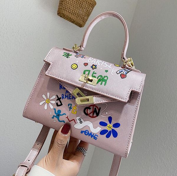 

factory wholesale women handbag street trend graffiti printing women shoulder bag joker contrast leather handbag new printed messenger bag