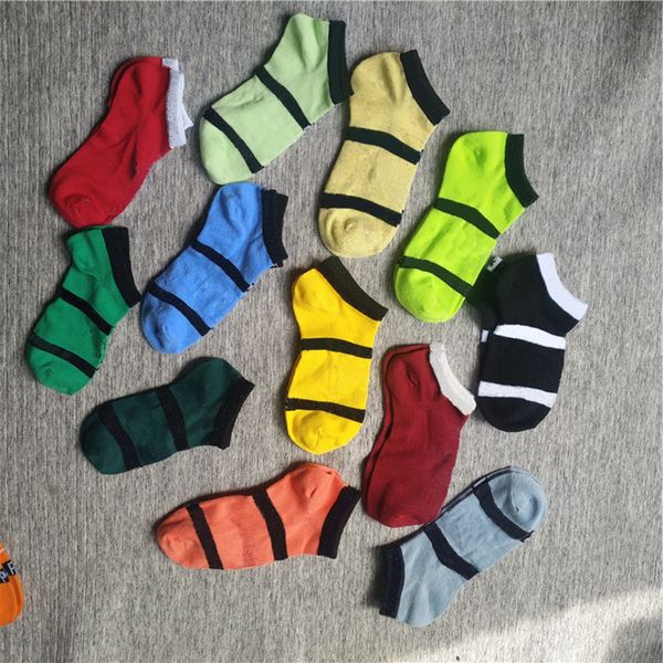 

Розовый Черный носки Спорт Check Девушки Женщины Хлопок Спортивные носки Розовый скейтборд Sneaker Чулки 10PCS