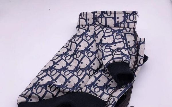 

роскошная мода воротник письма вышитые куртка флис новая собака pet schnauzer золотая куртка пользовательские куртки пальто заводские розетк